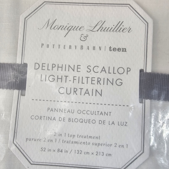 Monique Lhuillier White and Pink Scallop Curtain For PotteryBarn - Picture 4 of 7